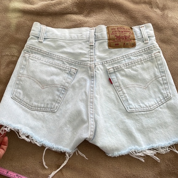 Levi’s Vintage Light Wash Shorts ☀️ Size 26 - Picture 9 of 12